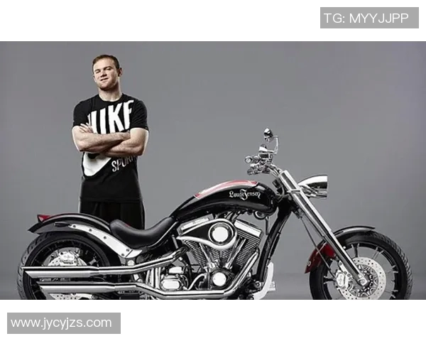 足球明星骑摩托回家路上的奇遇与感悟分享