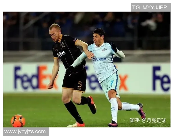 熊本深红足球明星队员全景展示与精彩瞬间回顾